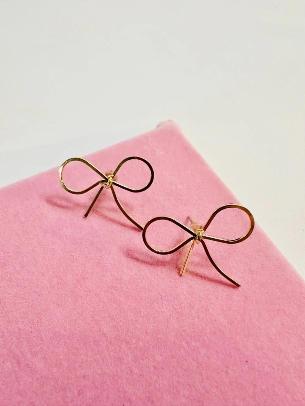 N/A delicate bow